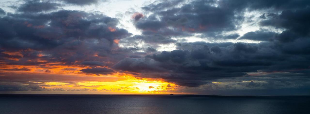Shearwaters - Sounds Of The Sea Apartment Funchal  Luaran gambar